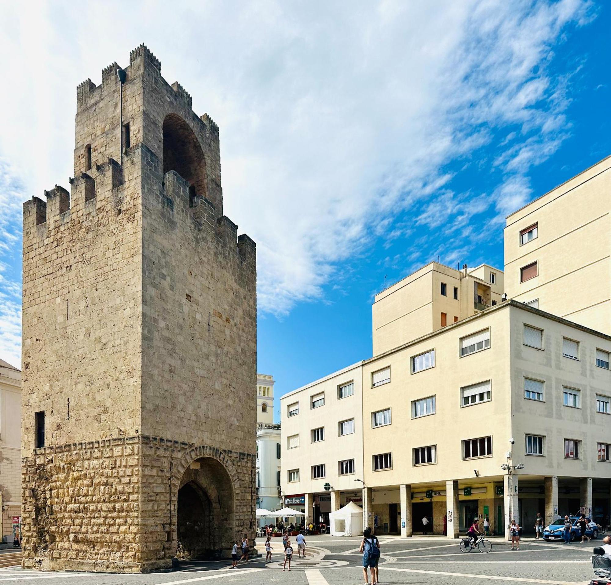 Mamas Hotel Oristano Exterior foto